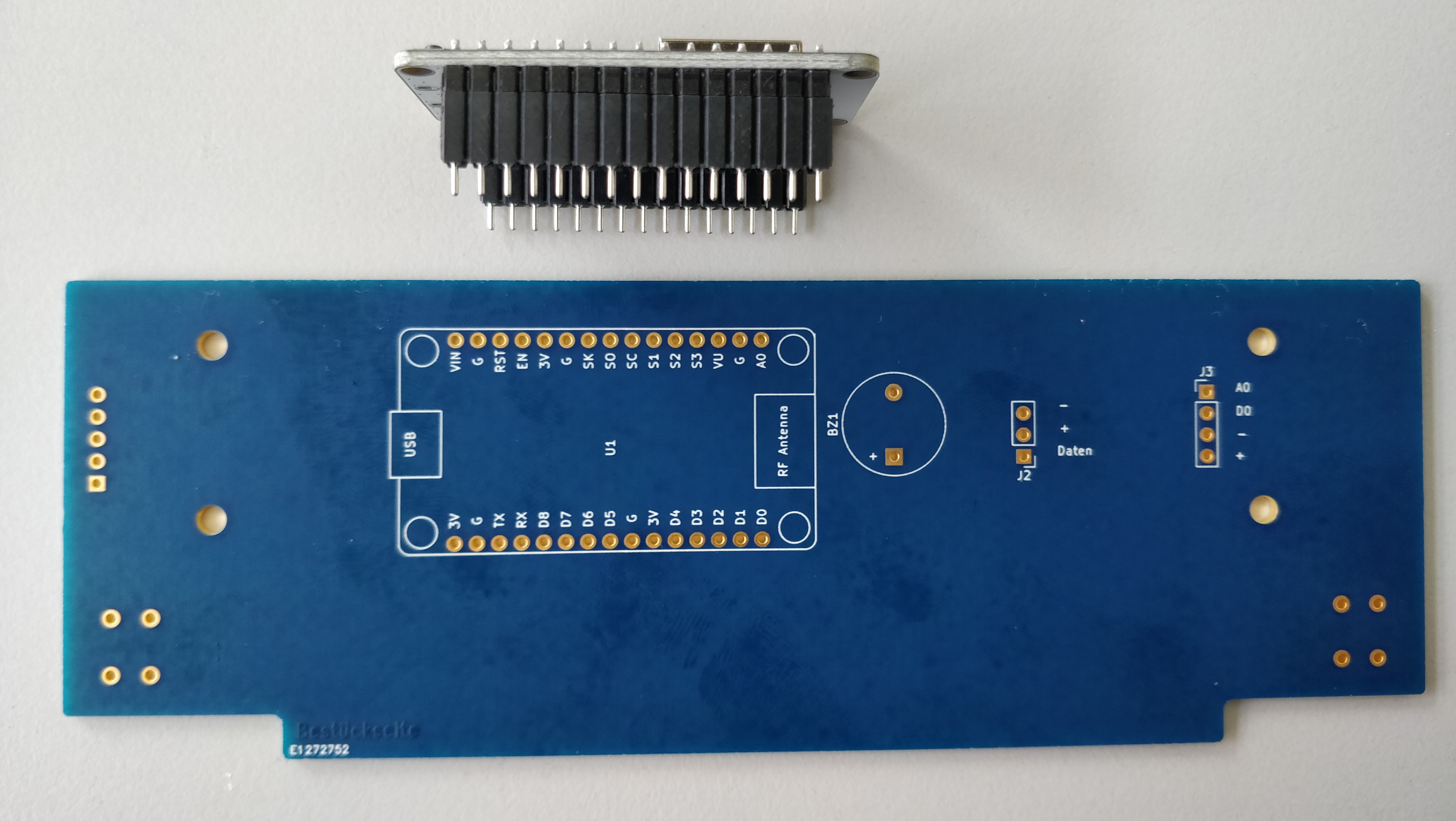 Stiftleisten auf Microcontroller aufstecken